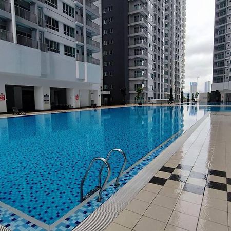 10A Yolo Budget Condo Kuala Lumpur Bagian luar foto